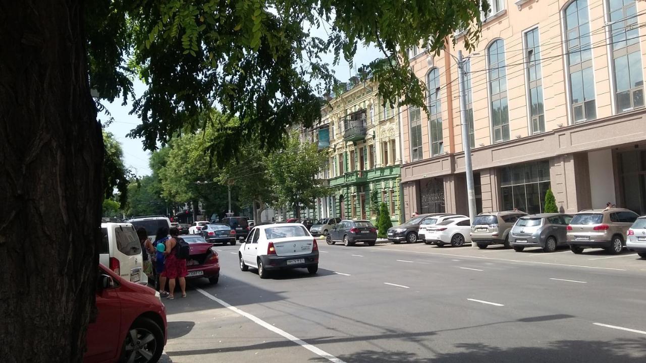 Apartment On Velyka Arnauts'Ka Str Odessza Kültér fotó